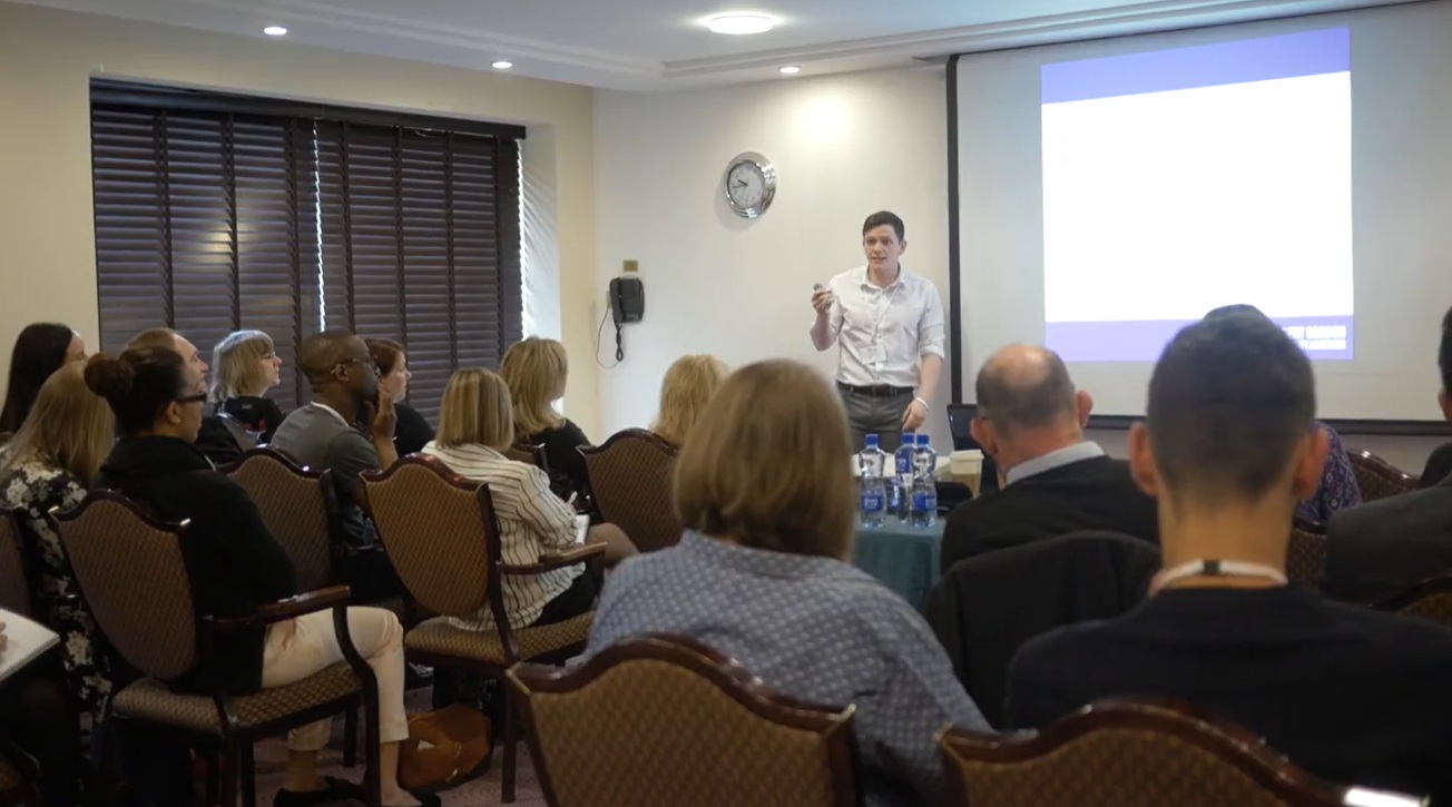 Donny presenting at Conference 2016